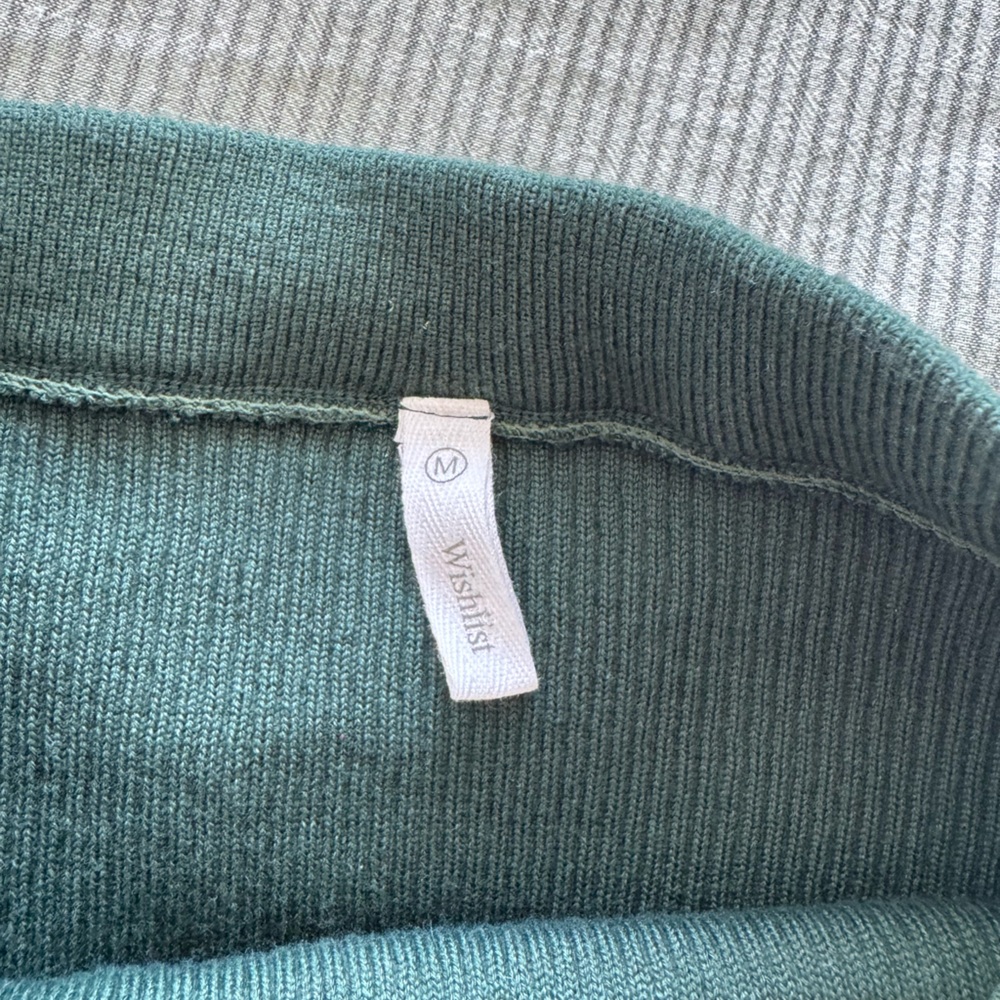 Emerald green bodycon wrap skirt - Picture 4 of 4